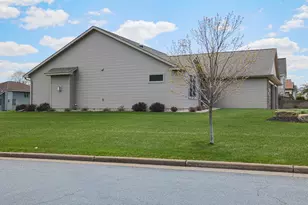 298 Kusilek St, River Falls, WI 54022 - Photo 2