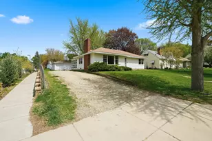 1633 Rome Ave, Saint Paul, MN 55116 - Photo 32