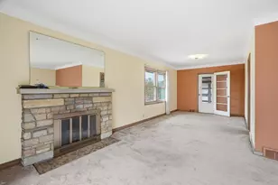 1633 Rome Ave, Saint Paul, MN 55116 - Photo 6