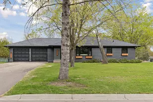 1610 Garland Ln N, Plymouth, MN 55447 - Photo 2