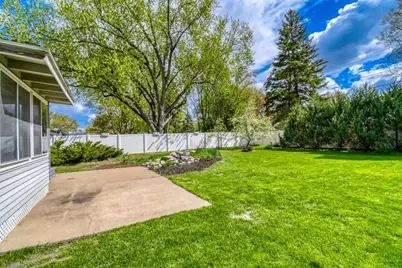 2904 Sheldon Street, Roseville, MN 55113 - Photo 28