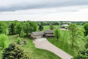 31528 63rd St, Royalton, MN 56373 - Photo 6