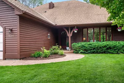 14305 44th Avenue N, Plymouth, MN 55446 - Photo 6