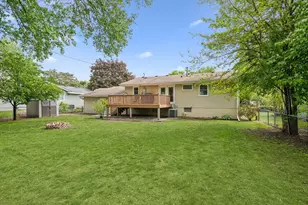 3216 W 85th St, Bloomington, MN 55431 - Photo 24