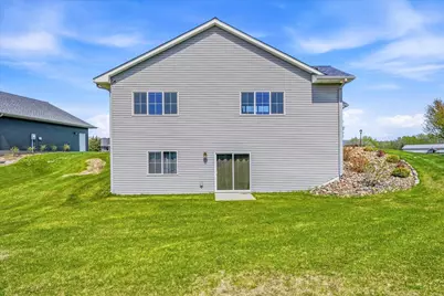 31722 Marshview Court, Lindstrom, MN 55045 - Photo 42