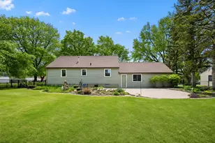 509 31st St NE, Rochester, MN 55906 - Photo 48
