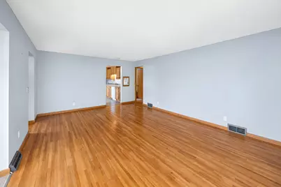 509 31st Street NE, Rochester, MN 55906 - Photo 4