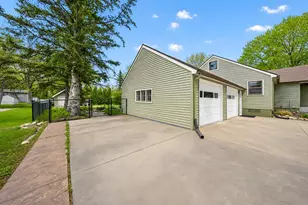 509 31st St NE, Rochester, MN 55906 - Photo 50