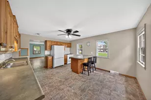 509 31st St NE, Rochester, MN 55906 - Photo 8
