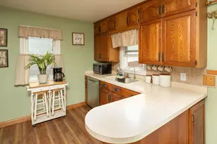 805 12th Ave NE, Rochester, MN 55906 - Photo 8