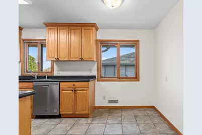 11417 Swallow Street NW, Coon Rapids, MN 55433 - Photo 16