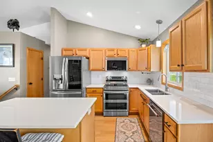 406 Greenway Dr, Delano, MN 55328 - Photo 4