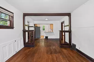 2305 Golden Valley Rd, Minneapolis, MN 55411 - Photo 4
