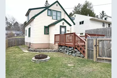 37 E Boundary Street E, Ely, MN 55731 - Photo 2