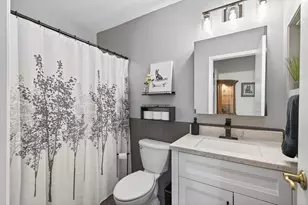 1044 Carmel Ct, Shoreview, MN 55126 - Photo 10