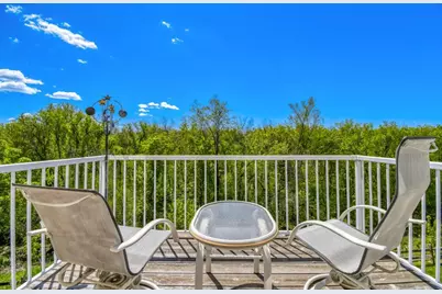 1805 Freedom Lane, Chanhassen, MN 55317 - Photo 30