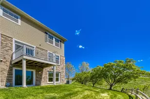 1805 Freedom Ln, Chanhassen, MN 55317 - Photo 32