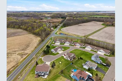 940 & 950 S Rush Landing Court, Rush City, MN 55069 - Photo 8