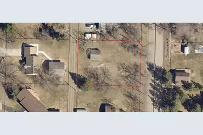 211 3rd Avenue SE, Baudette, MN 56623 - Photo 1