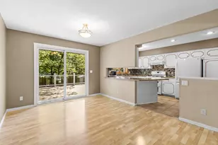 4708 Laura Ln, Shoreview, MN 55126 - Photo 6