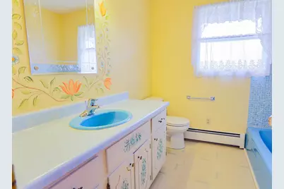 804 Valley View Drive, River Falls, WI 54022 - Photo 24
