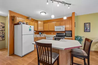 2357 Oakridge Circle, Hudson, WI 54016 - Photo 16