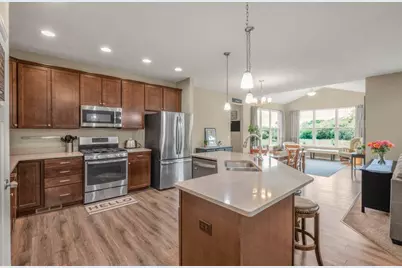 6531 102nd Avenue N, Brooklyn Park, MN 55445 - Photo 6