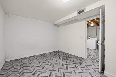 806 Parkway Drive, Saint Paul, MN 55106 - Photo 24