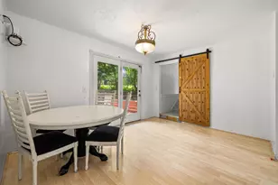 806 Parkway Dr, Saint Paul, MN 55106 - Photo 12
