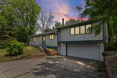 806 Parkway Drive, Saint Paul, MN 55106 - Photo 1
