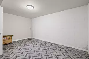 806 Parkway Dr, Saint Paul, MN 55106 - Photo 26