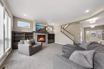 18129 Icon Court, Lakeville, MN 55044 - Photo 8