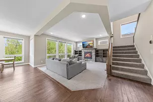 18129 Icon Ct, Lakeville, MN 55044 - Photo 6