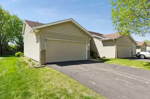 601 35th St W, Hastings, MN 55033 - Photo 38