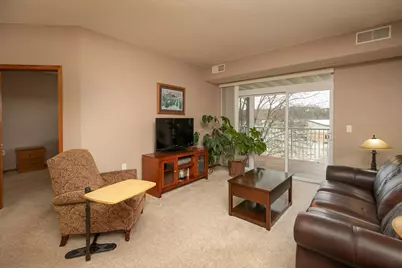 1880 3rd Avenue NW #310, Rochester, MN 55901 - Photo 2