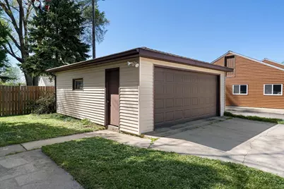 1100 2nd Avenue SW, Austin, MN 55912 - Photo 8