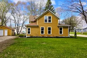920 5th Ave E, Alexandria, MN 56308 - Photo 1