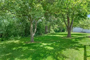 977 Heritage Ct E, Vadnais Heights, MN 55127 - Photo 52