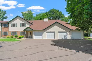 977 Heritage Ct E, Vadnais Heights, MN 55127 - Photo 42