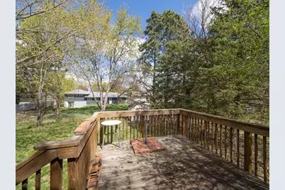5608 80th Avenue N, Brooklyn Park, MN 55443 - Photo 28