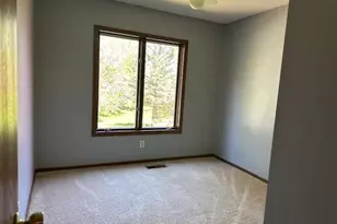 3590 Blue Jay Way, Eagan, MN 55123 - Photo 18
