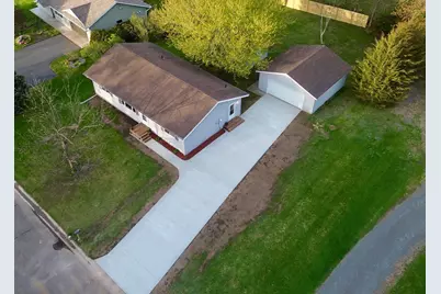 140 Nelson Avenue, Dresser, WI 54009 - Photo 4