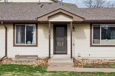 6690 Gretchen Court N, Oakdale, MN 55128 - Photo 6