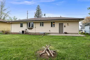 302 5th Ave NW, Dodge Center, MN 55927 - Photo 64
