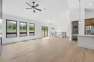 376 Moelter Ln, Hudson, WI 54016 - Photo 8