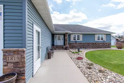 1819 52nd Avenue N, Moorhead, MN 56560 - Photo 4