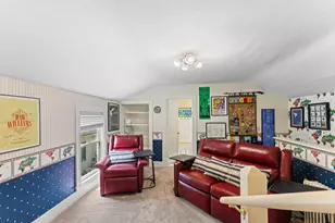 718 Vermillion St, Hastings, MN 55033 - Photo 76