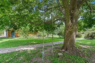 718 Vermillion St, Hastings, MN 55033 - Photo 44