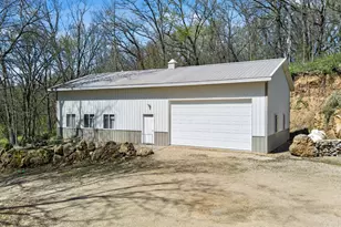 39568 569th St, Zumbro Falls, MN 55991 - Photo 24