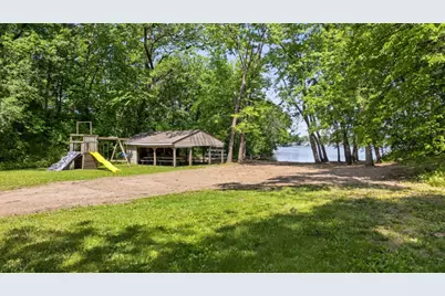 39568 569th Street, Zumbro Falls, MN 55991 - Photo 48